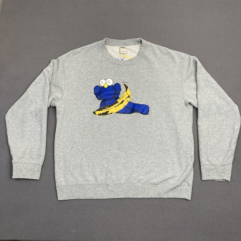 KAWS Andy Warhol Uniqlo Sweater Men's Large Gray Banana UT‎ Pullover Sweatshirt